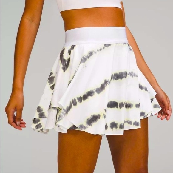 lululemon athletica Dresses & Skirts - NEW Lululemon Court Rival High-Rise Skirt Tall in Transverse Yellow Size 6